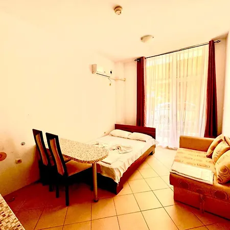 Grand Kamelia Complex 아파트 써니비치