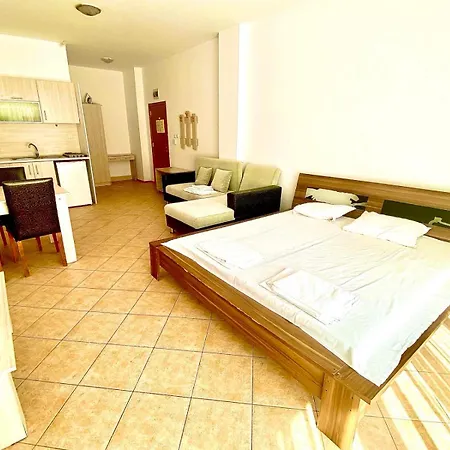 Grand Kamelia Complex Appartement